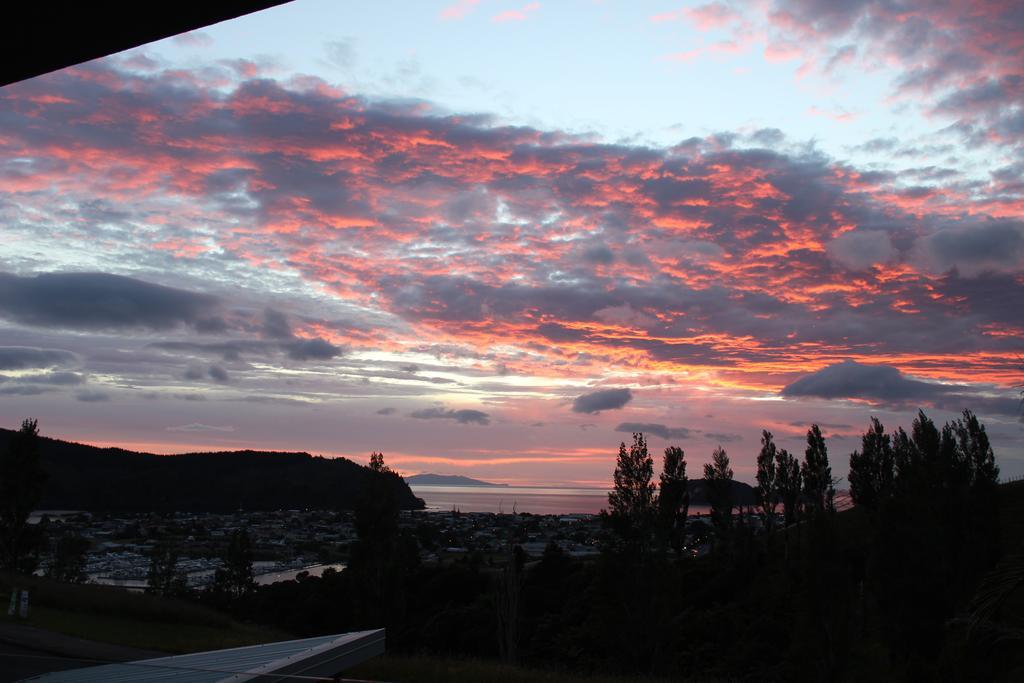 Stunning Views Bed, Breakfast & Health Retreat Bed & Breakfast Whangamata Eksteriør bilde